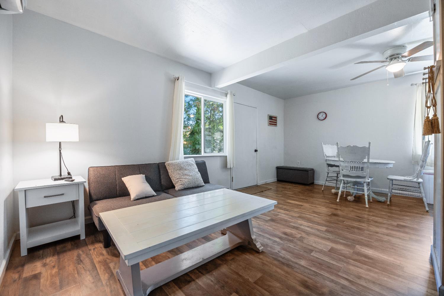 7747 E Nees Ave, Clovis, CA 93619