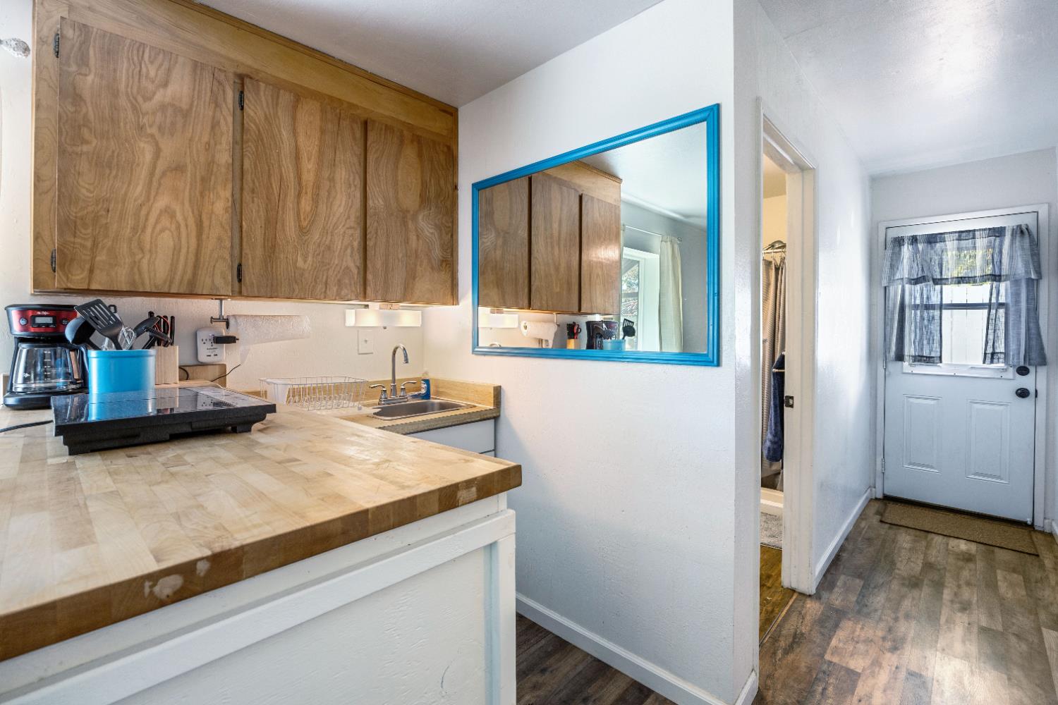 7747 E Nees Ave, Clovis, CA 93619