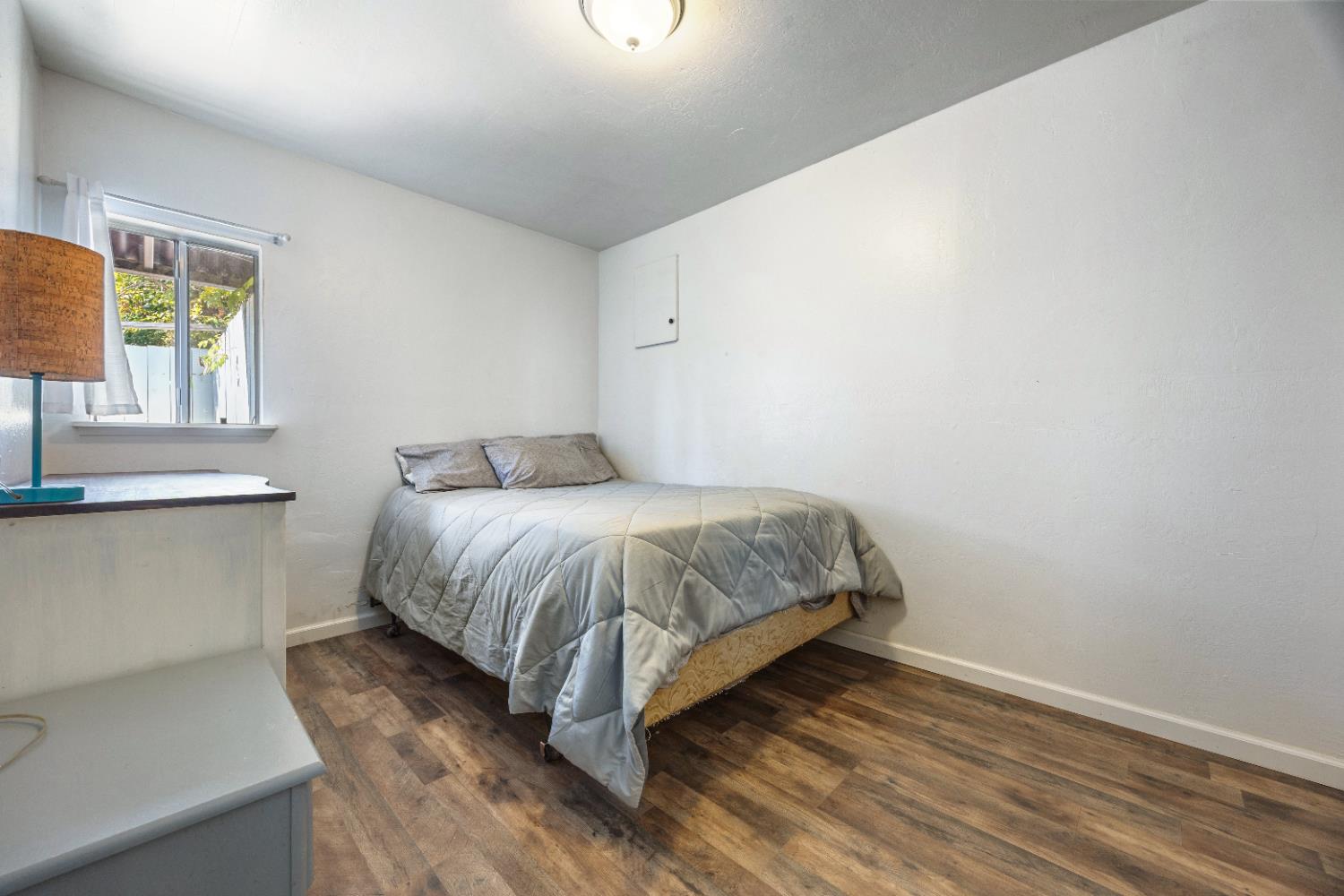 7747 E Nees Ave, Clovis, CA 93619