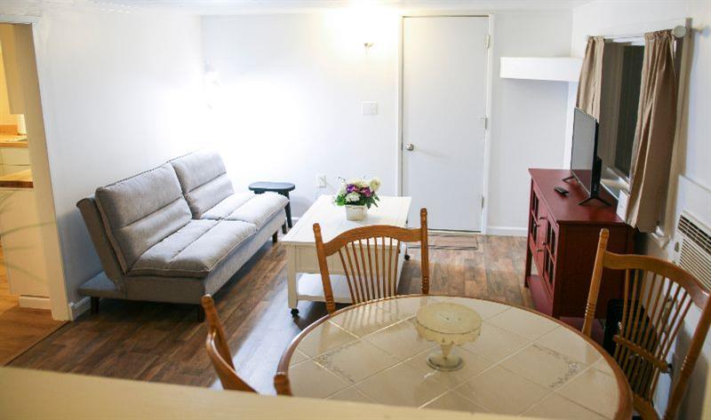 7747 E Nees Ave, Clovis, CA 93619