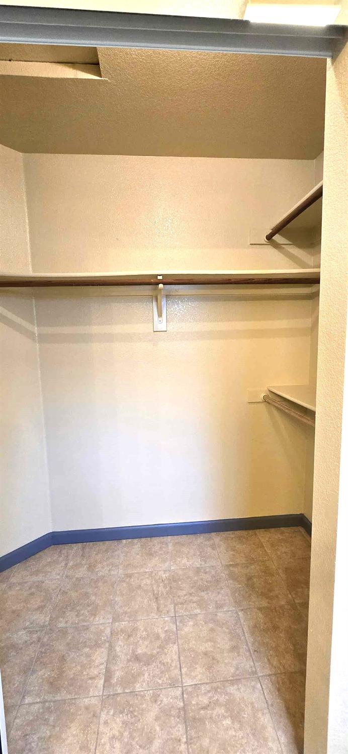 413 El Portal Ct, Merced, CA 95348