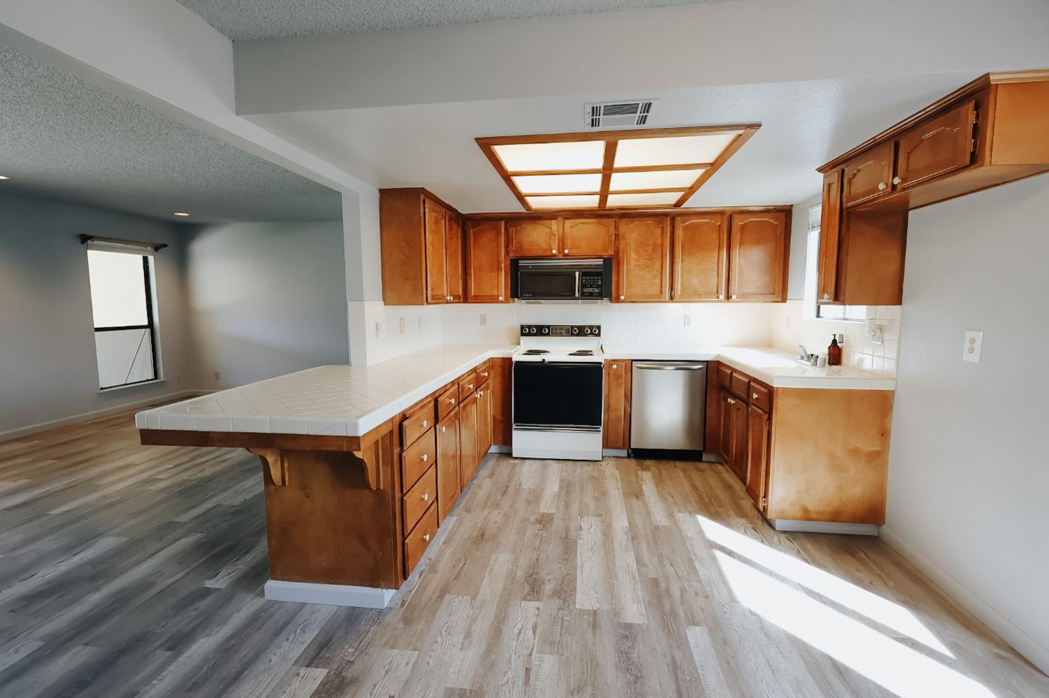 3624 Eddy Ave, Clovis, CA 93612