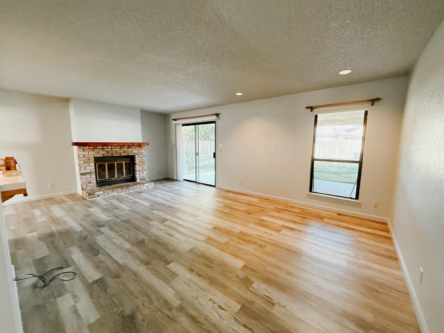 3624 Eddy Ave, Clovis, CA 93612