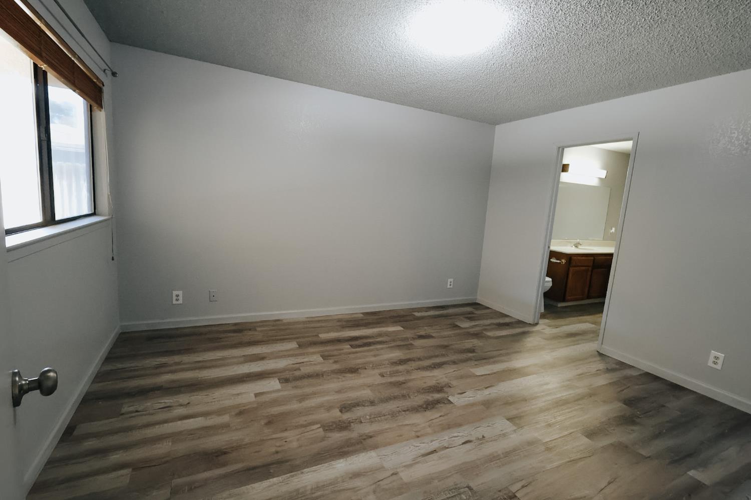 3624 Eddy Ave, Clovis, CA 93612