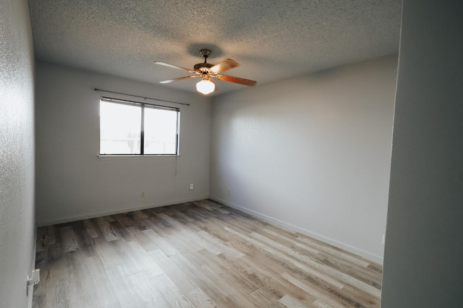 3624 Eddy Ave, Clovis, CA 93612