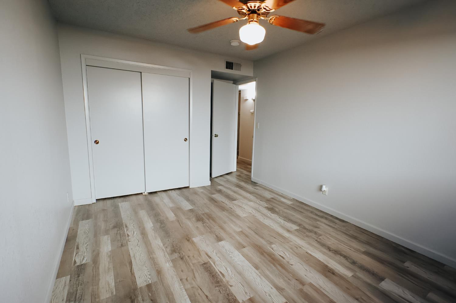 3624 Eddy Ave, Clovis, CA 93612