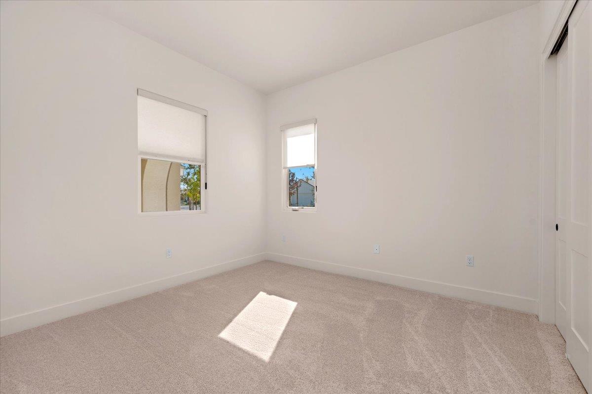 1023 Beaver Pond Loop, Madera, CA 93636