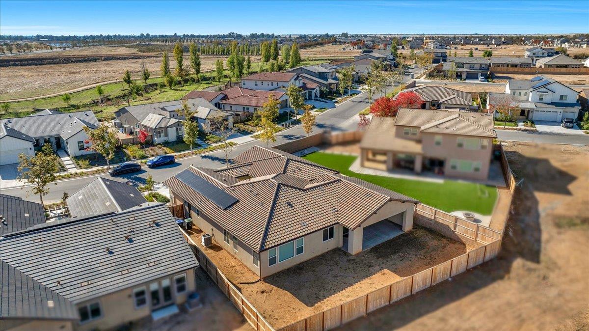 1023 Beaver Pond Loop, Madera, CA 93636