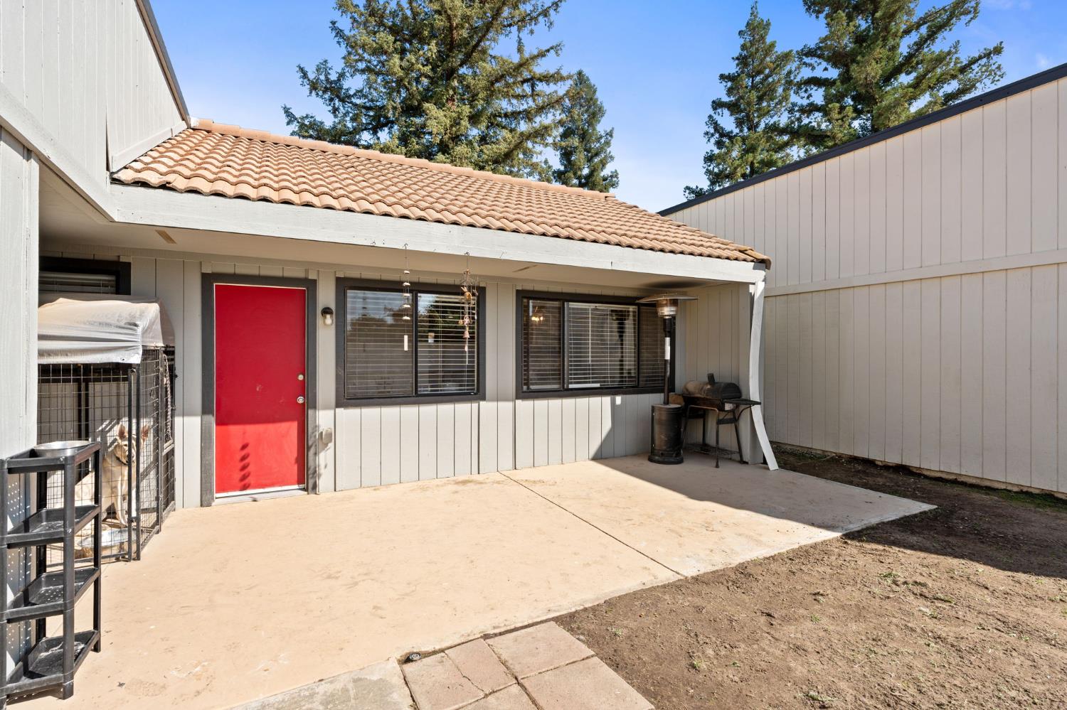 1941 W Santa Ana Ave, Fresno, CA 93705