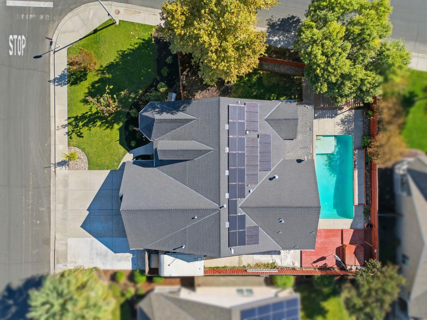 1109 W Cinnamon Ave, Hanford, CA 93230