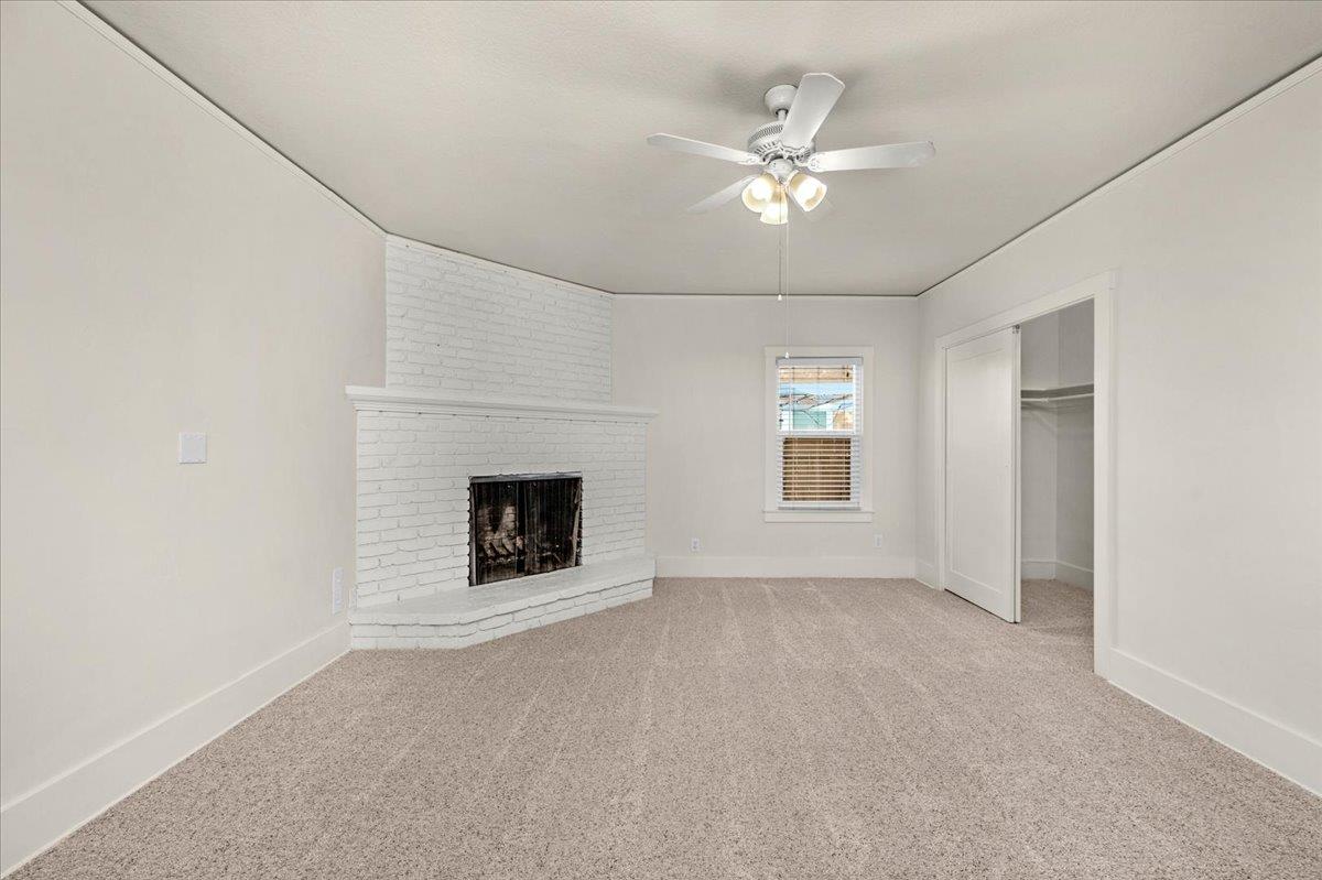 1009 N Vagedes, Fresno, CA 93728