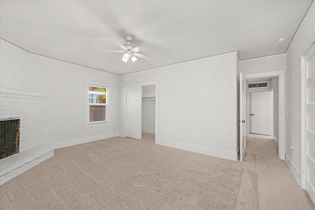 1009 N Vagedes, Fresno, CA 93728