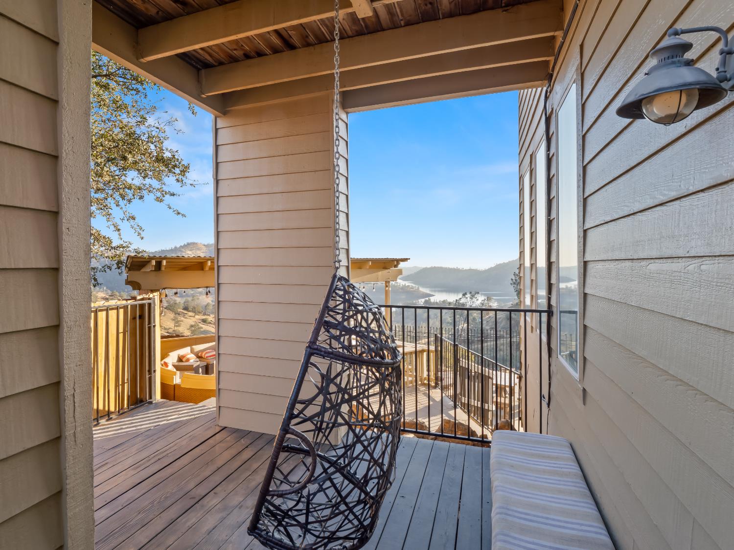 49351 Ralston Ridge, Friant, CA 93626