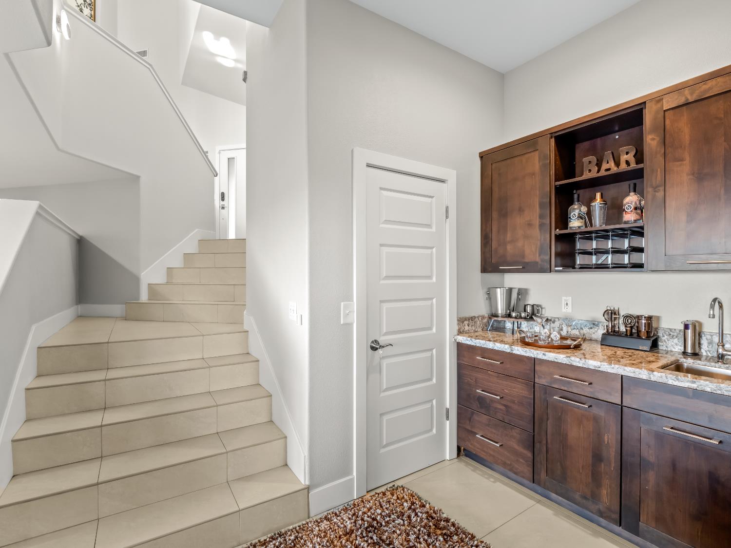 49351 Ralston Ridge, Friant, CA 93626