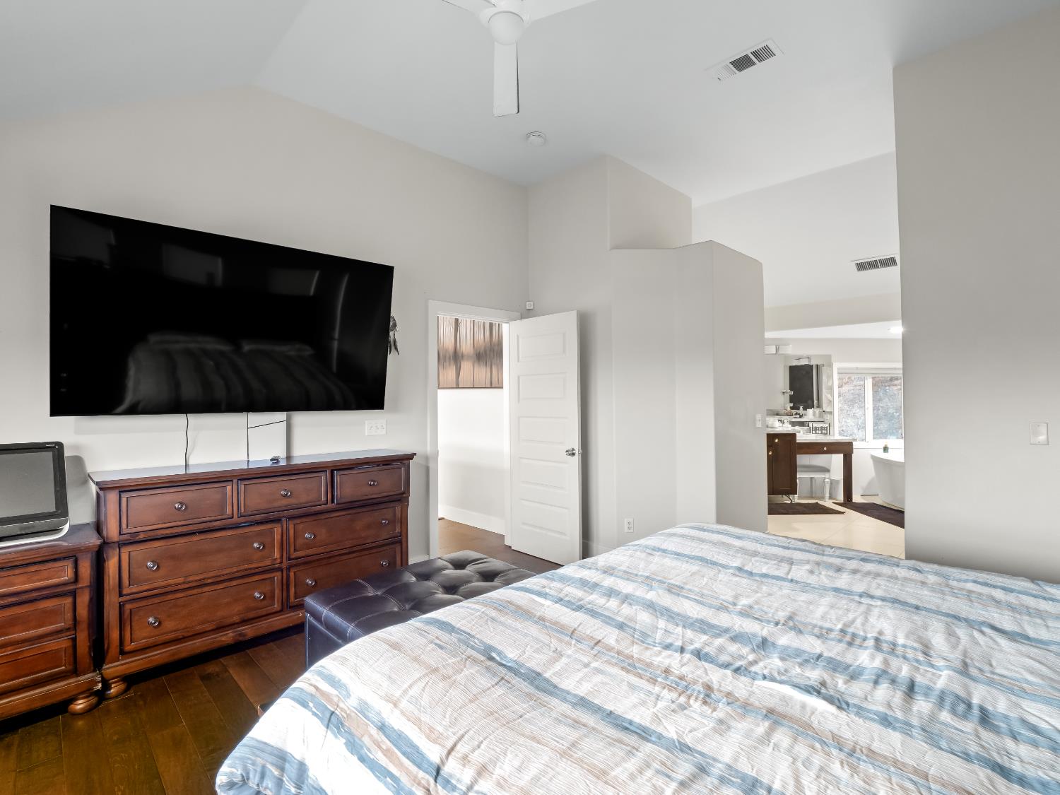 49351 Ralston Ridge, Friant, CA 93626