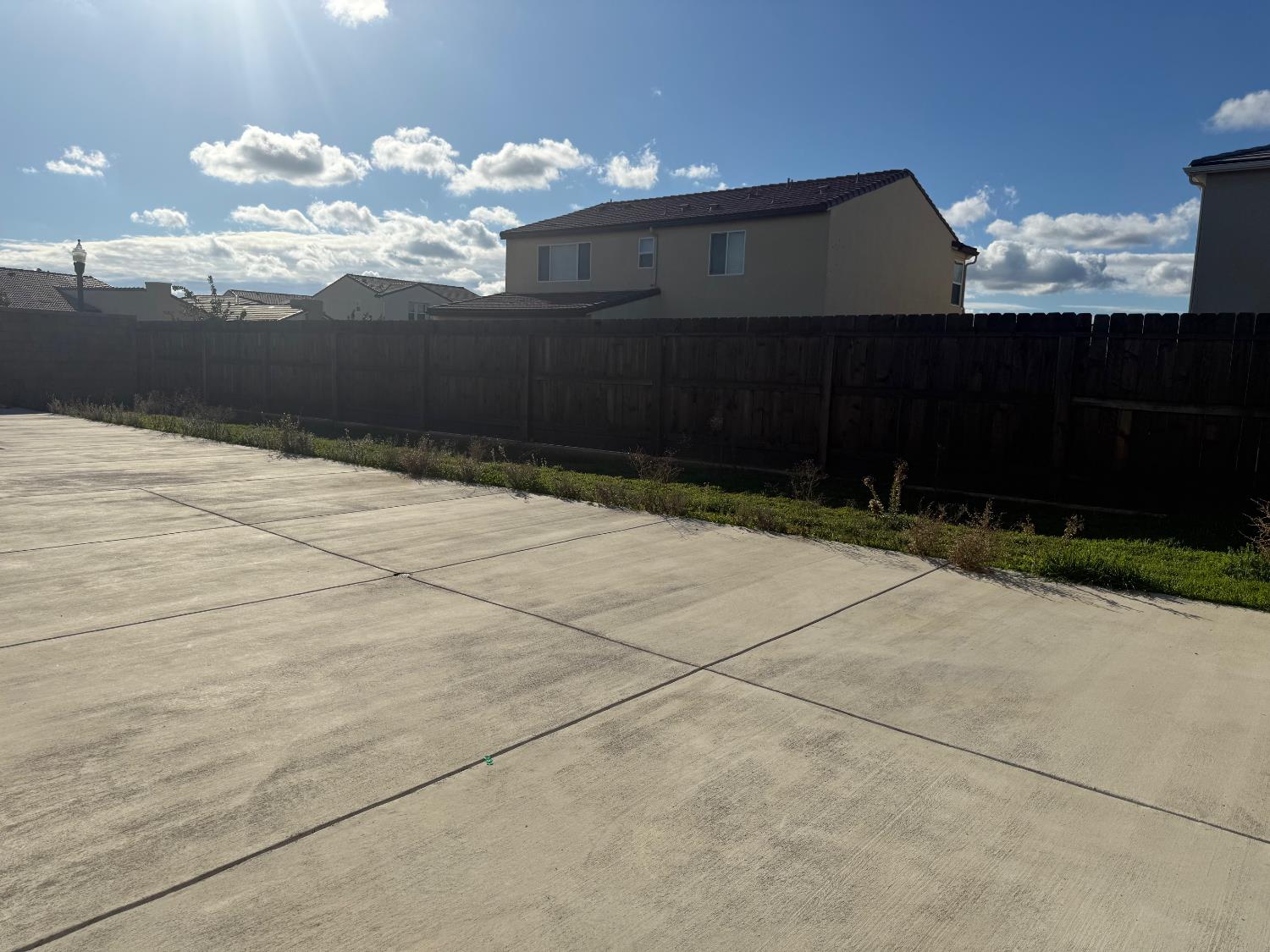 518 Traverse Dr S, Madera, CA 93636