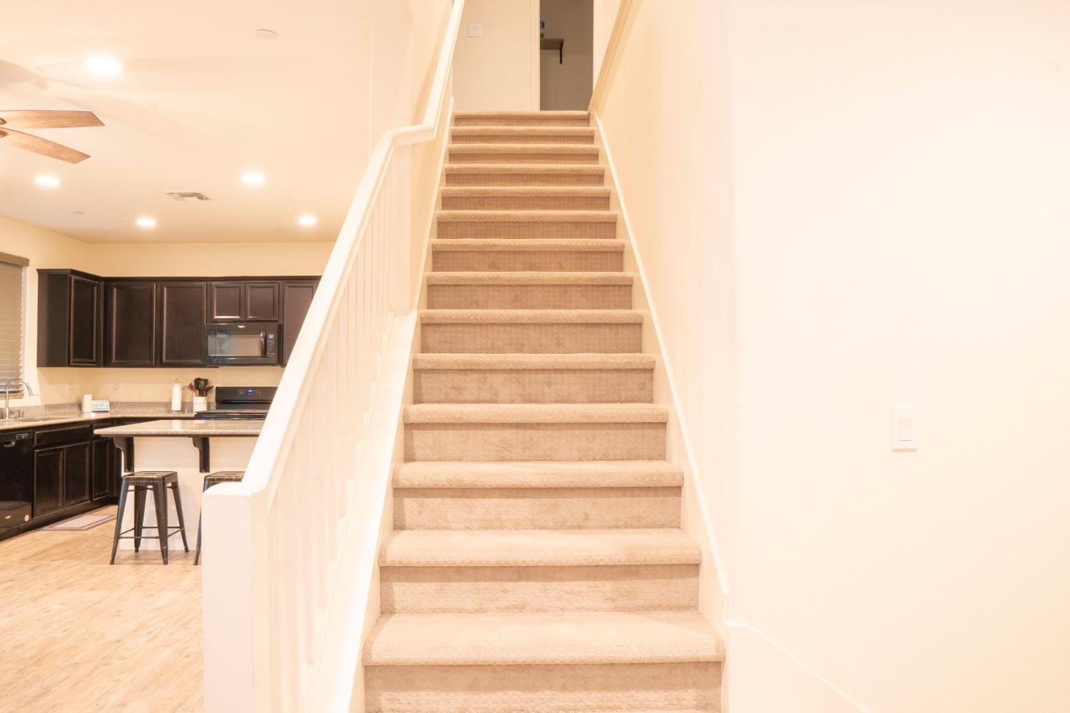 6974 E Atchison St, Fresno, CA 93727