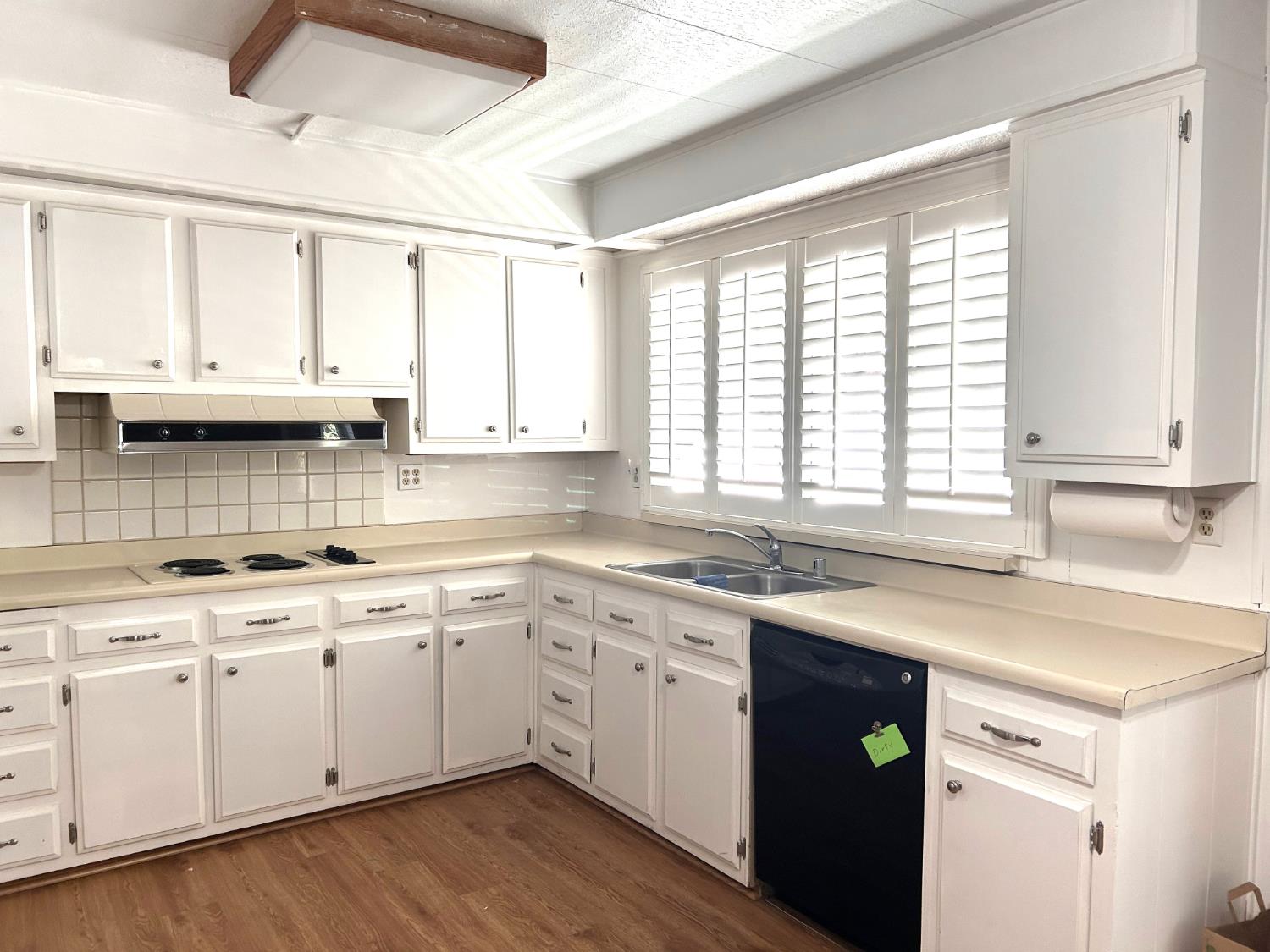 1001 Sylmar Ave #155, Clovis, CA 93612