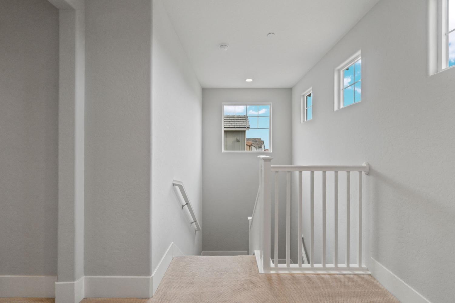 4491 Vineyard Dr, Madera, CA 93636