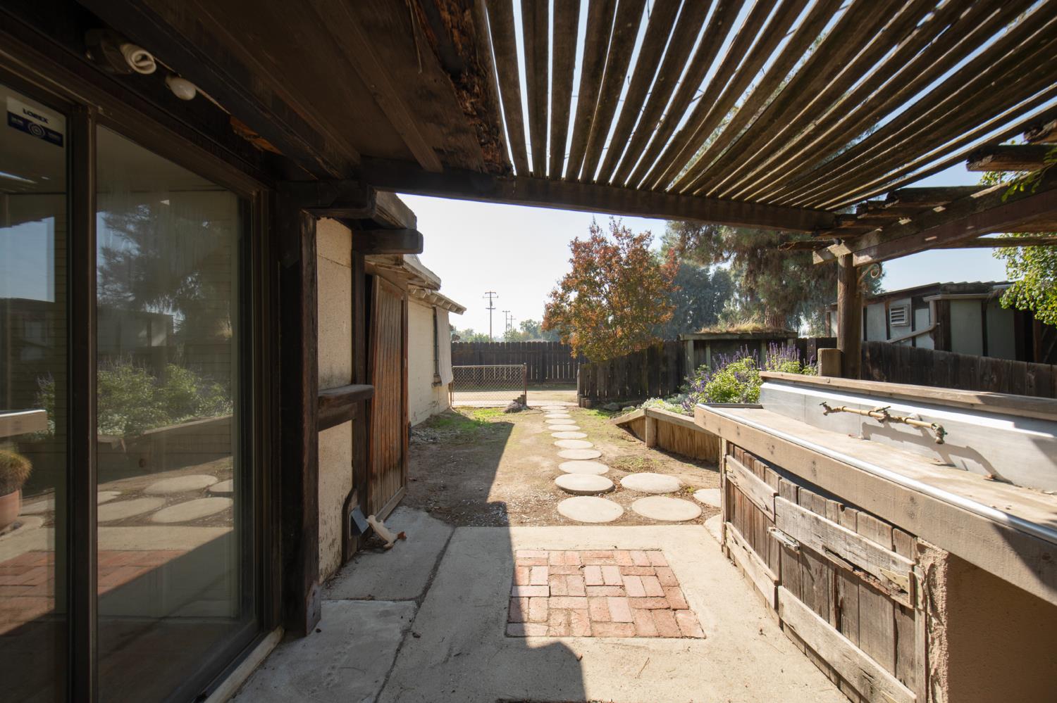 1309 Temperance, Fresno, CA 93727