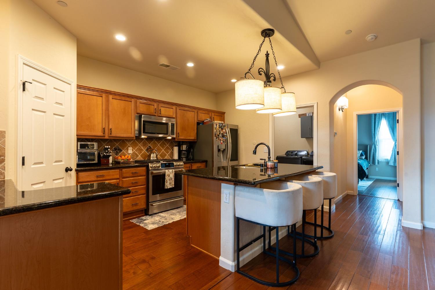 3517 Kings River Ct, Kingsburg, CA 93631