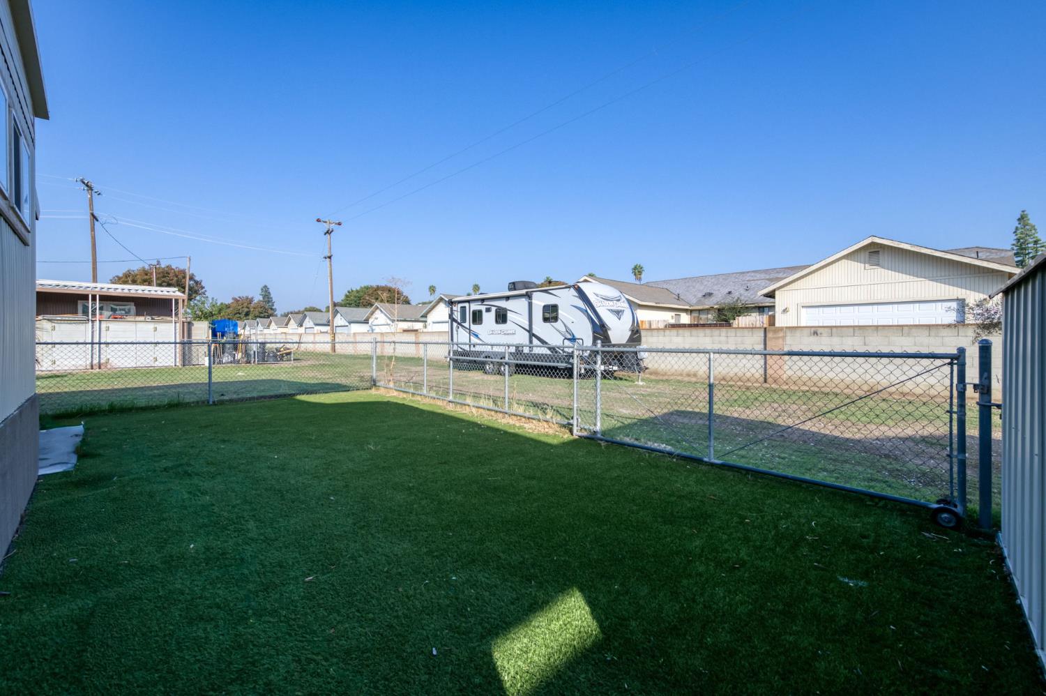 1272 Villa Ave #96, Clovis, CA 93612