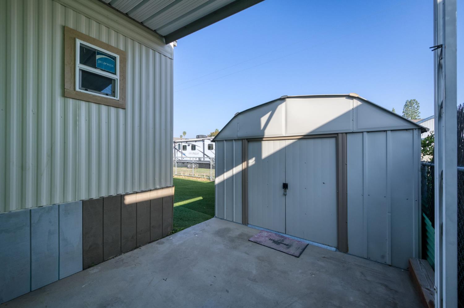 1272 Villa Ave #96, Clovis, CA 93612