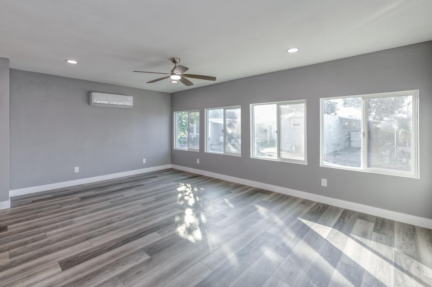 1272 Villa Ave #96, Clovis, CA 93612