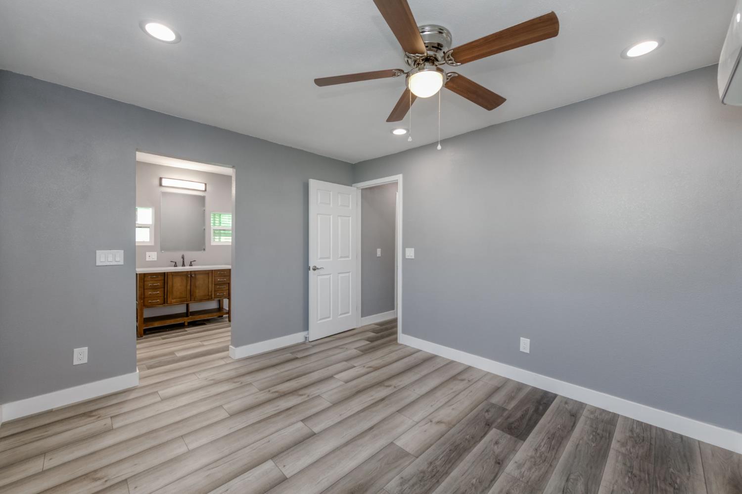 1272 Villa Ave #96, Clovis, CA 93612