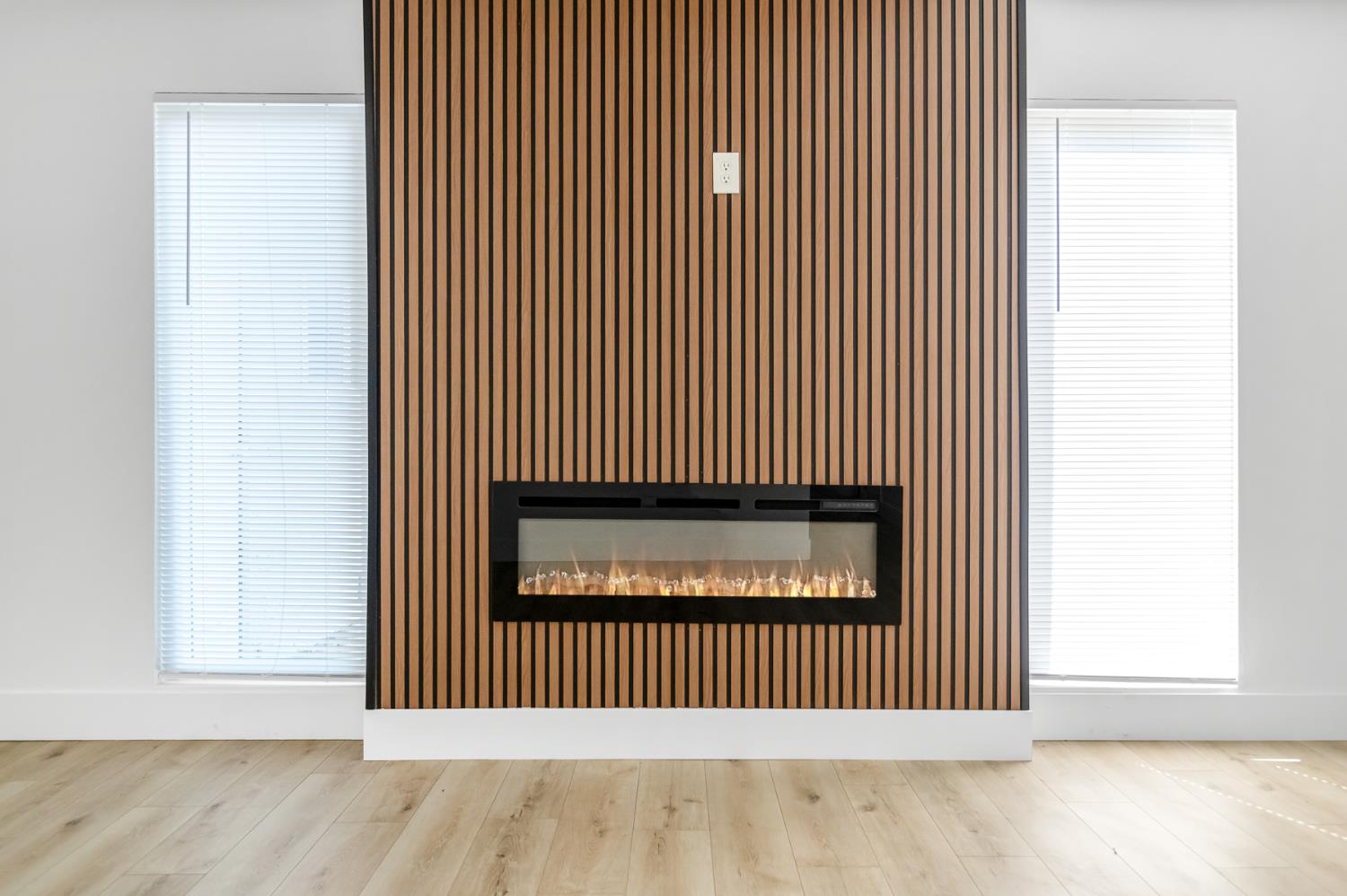 3731 S Mountaint Ct, Visalia, CA 93277