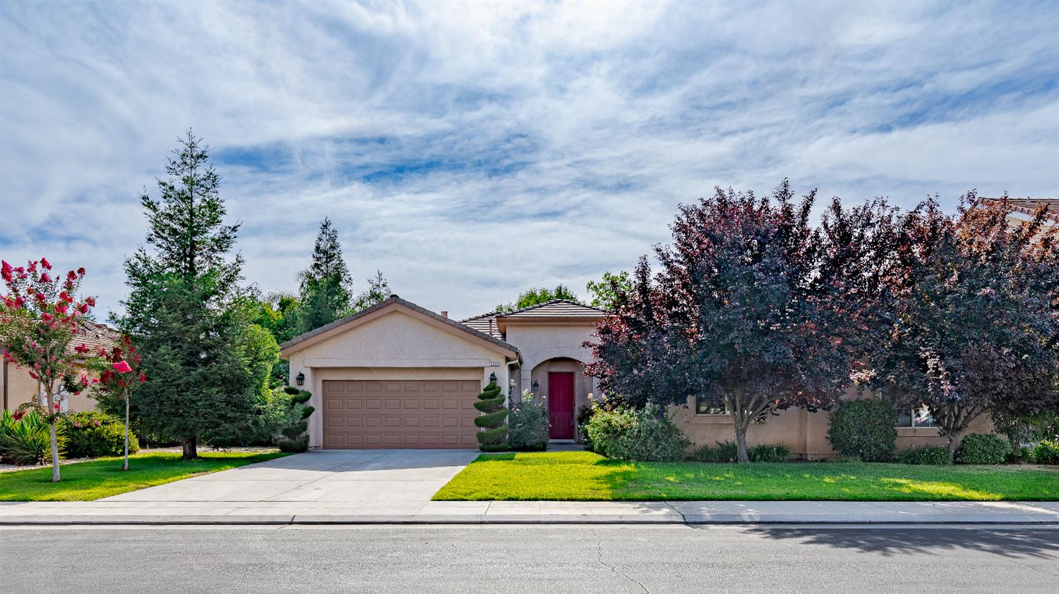 2222 Carson Ave, Clovis, CA 93611