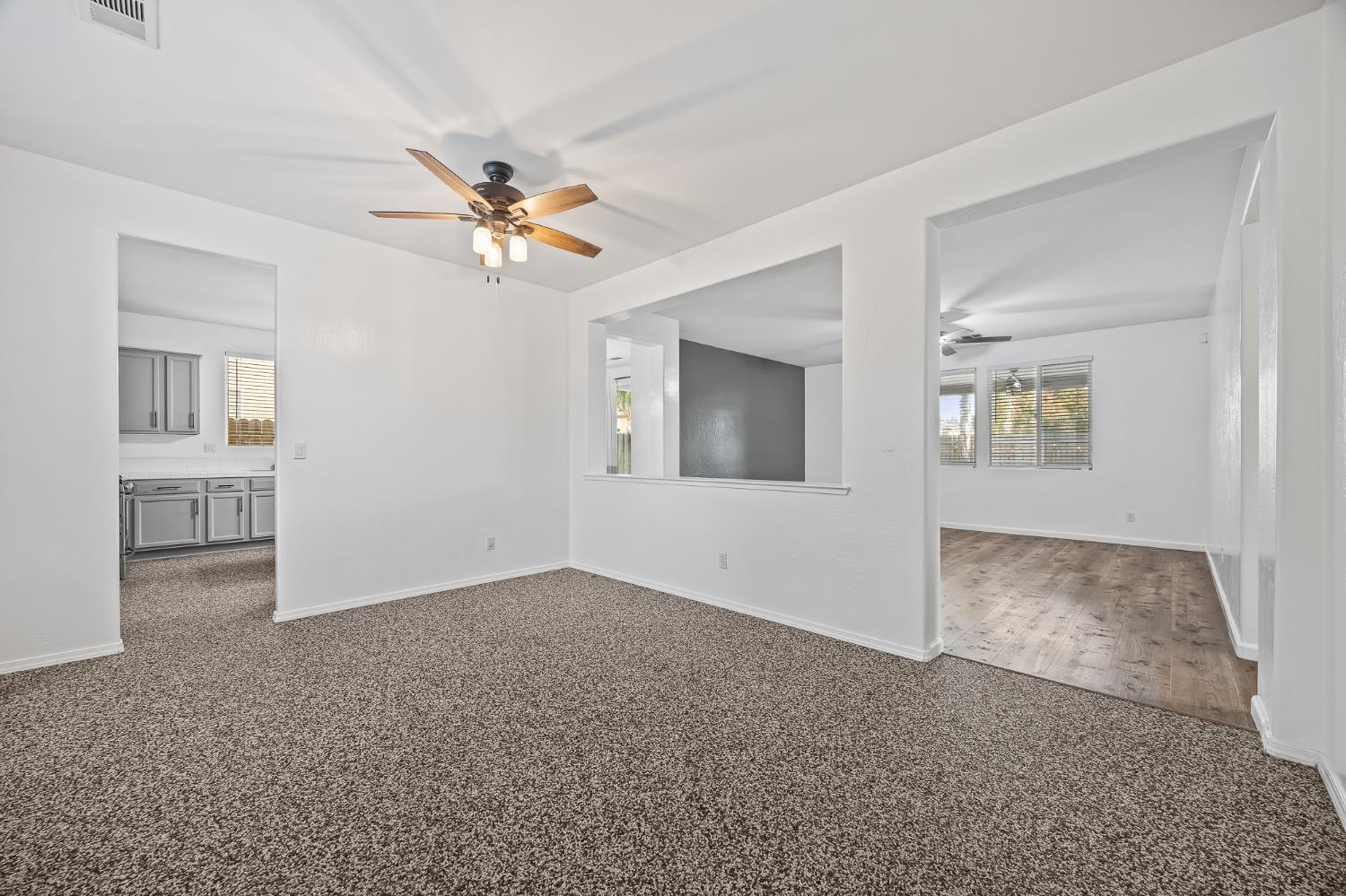 1486 Azalea St, Kingsburg, CA 93631