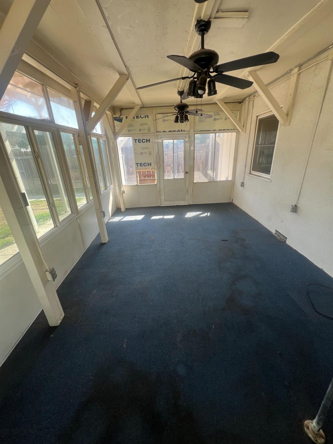 4804 N Diana St, Fresno, CA 93726