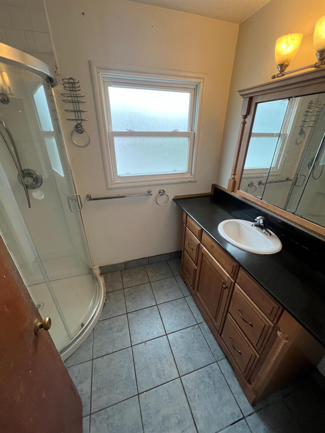 4804 N Diana St, Fresno, CA 93726