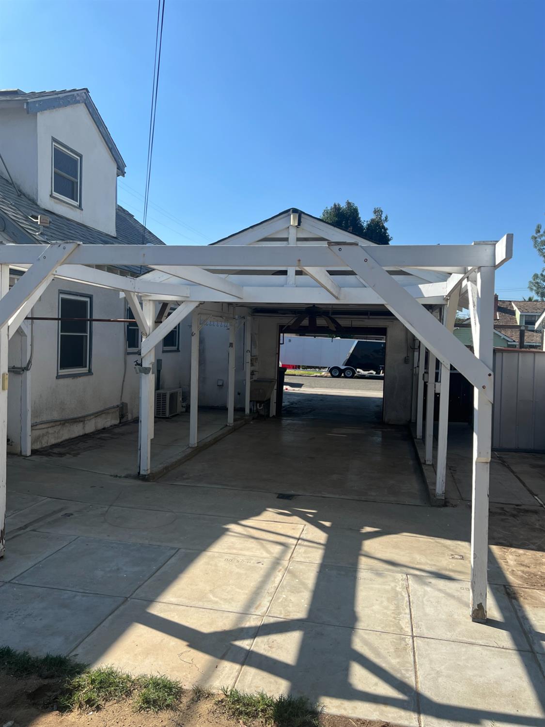 4804 N Diana St, Fresno, CA 93726