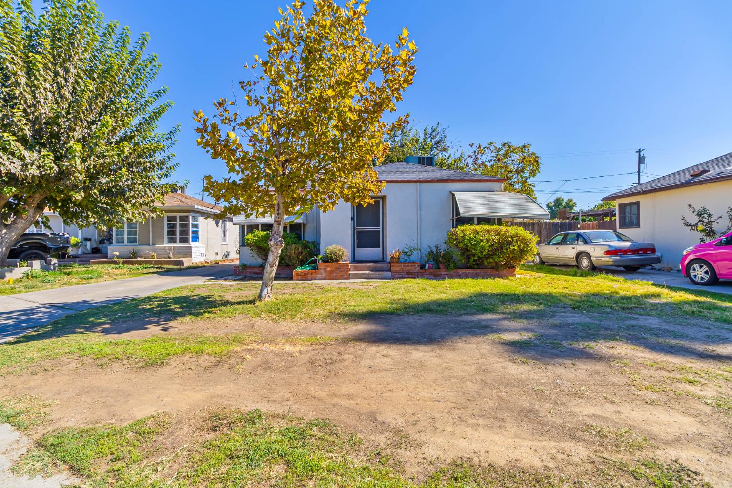 792 Grove Ave, Gustine, CA 95322