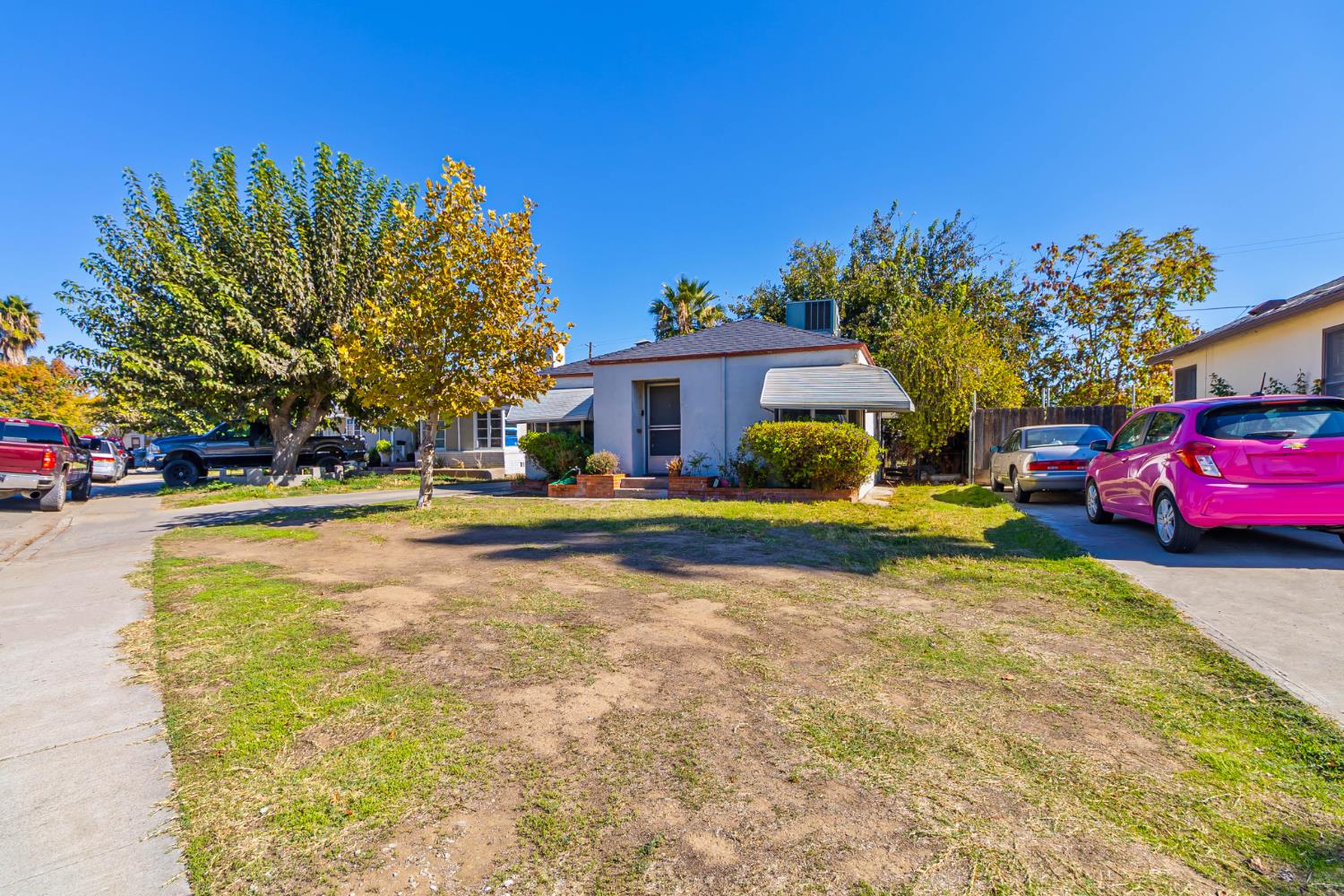 792 Grove Ave, Gustine, CA 95322