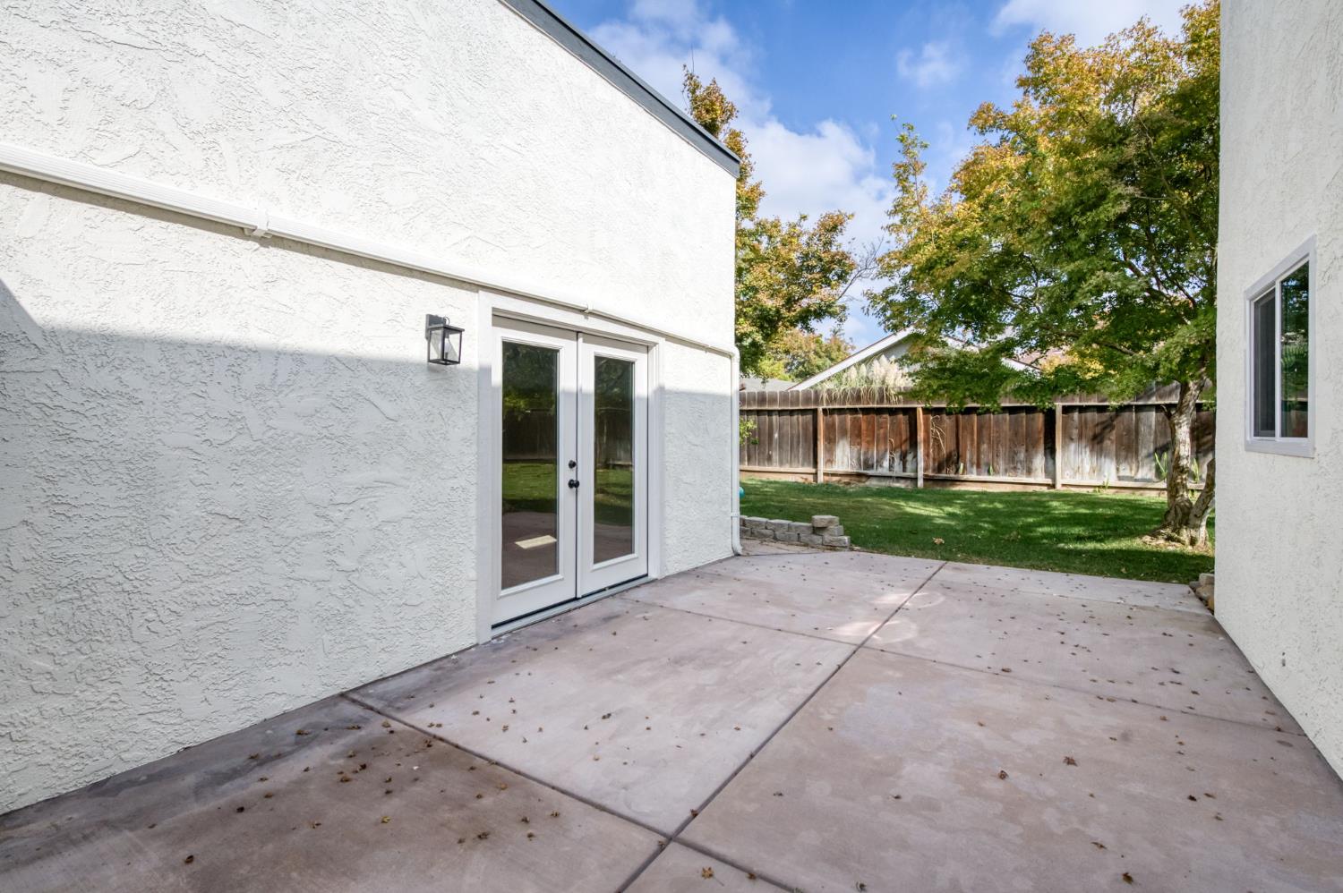 8088 N Mariposa St, Fresno, CA 93720