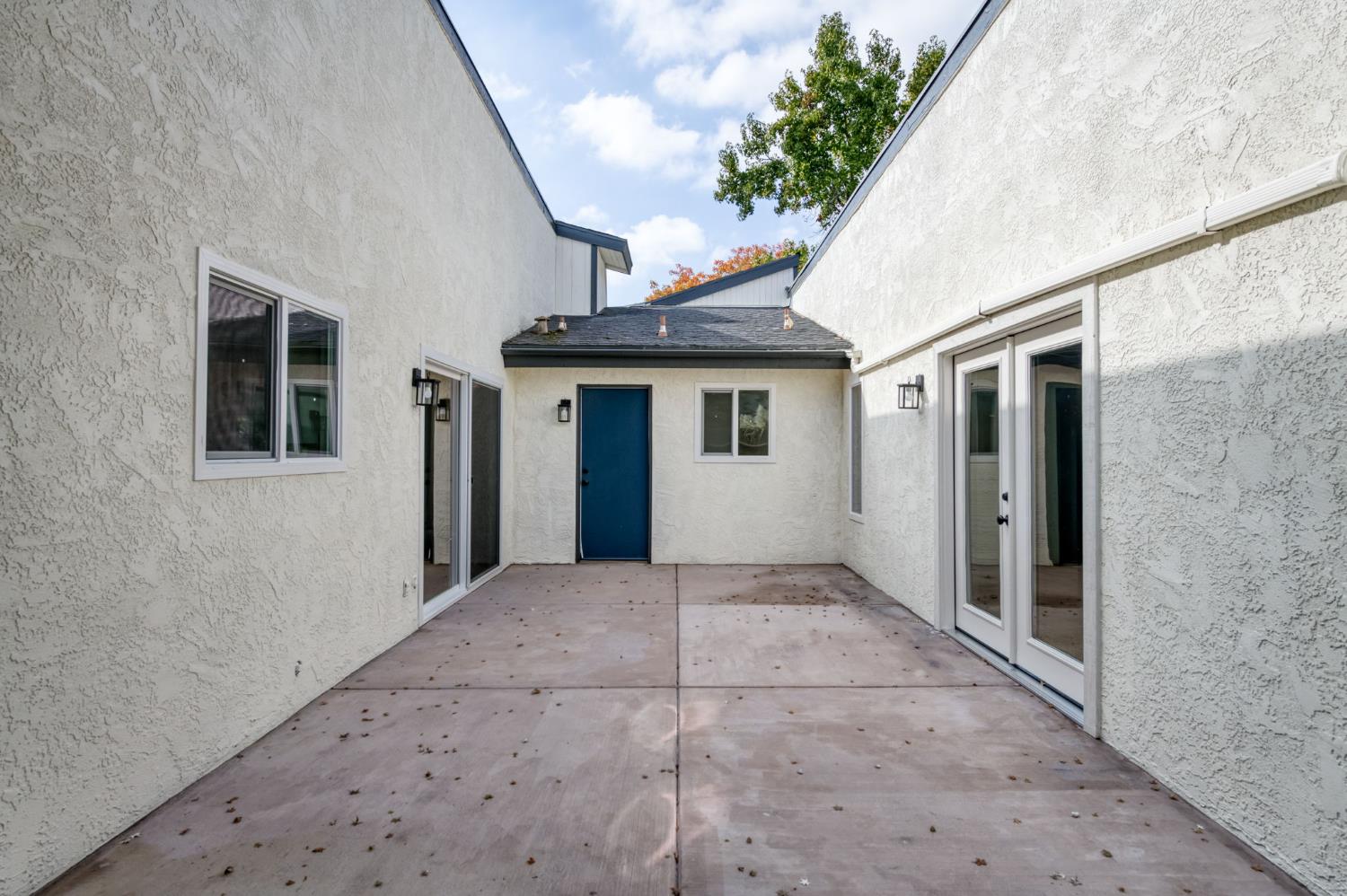 8088 N Mariposa St, Fresno, CA 93720