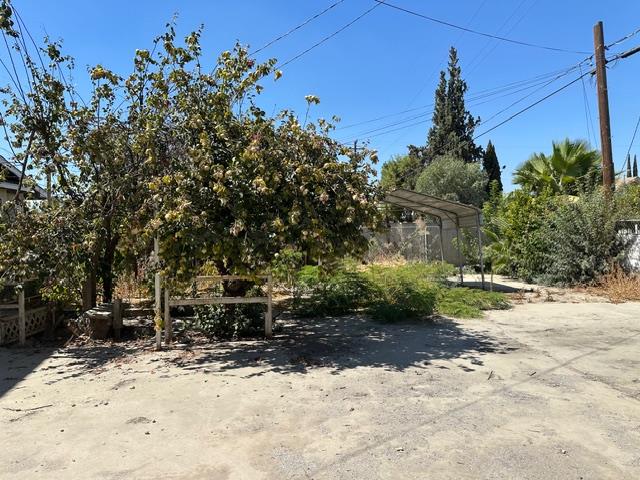 413 S 5th St, Fowler, CA 93625