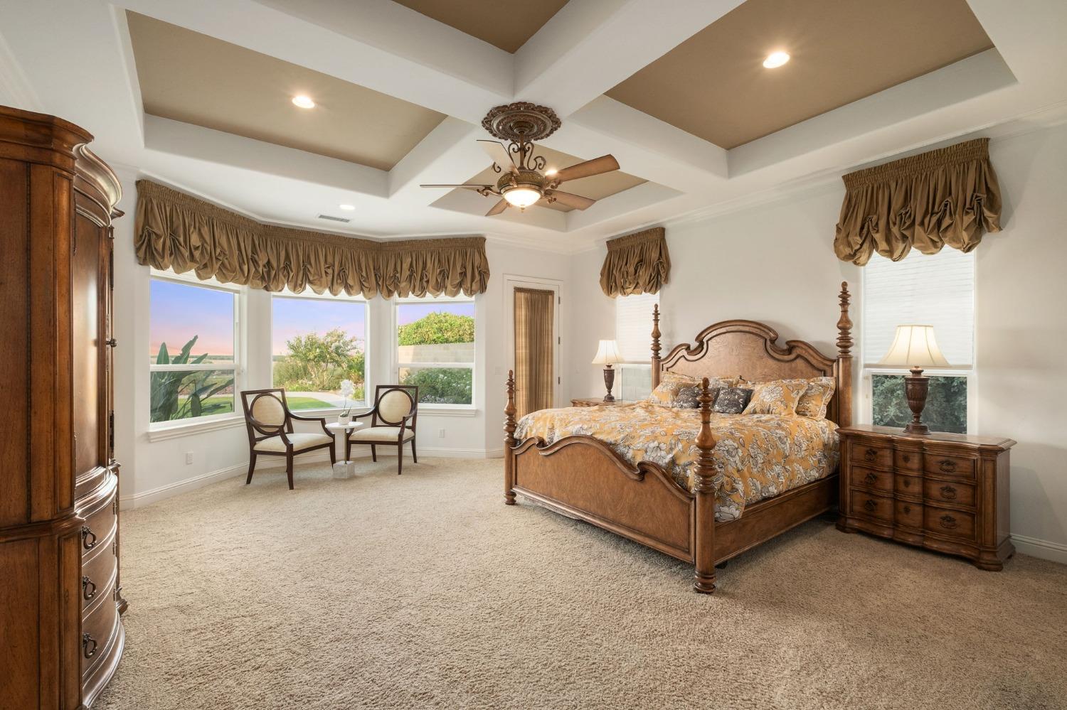 5136 W Bluff Ave, Fresno, CA 93722