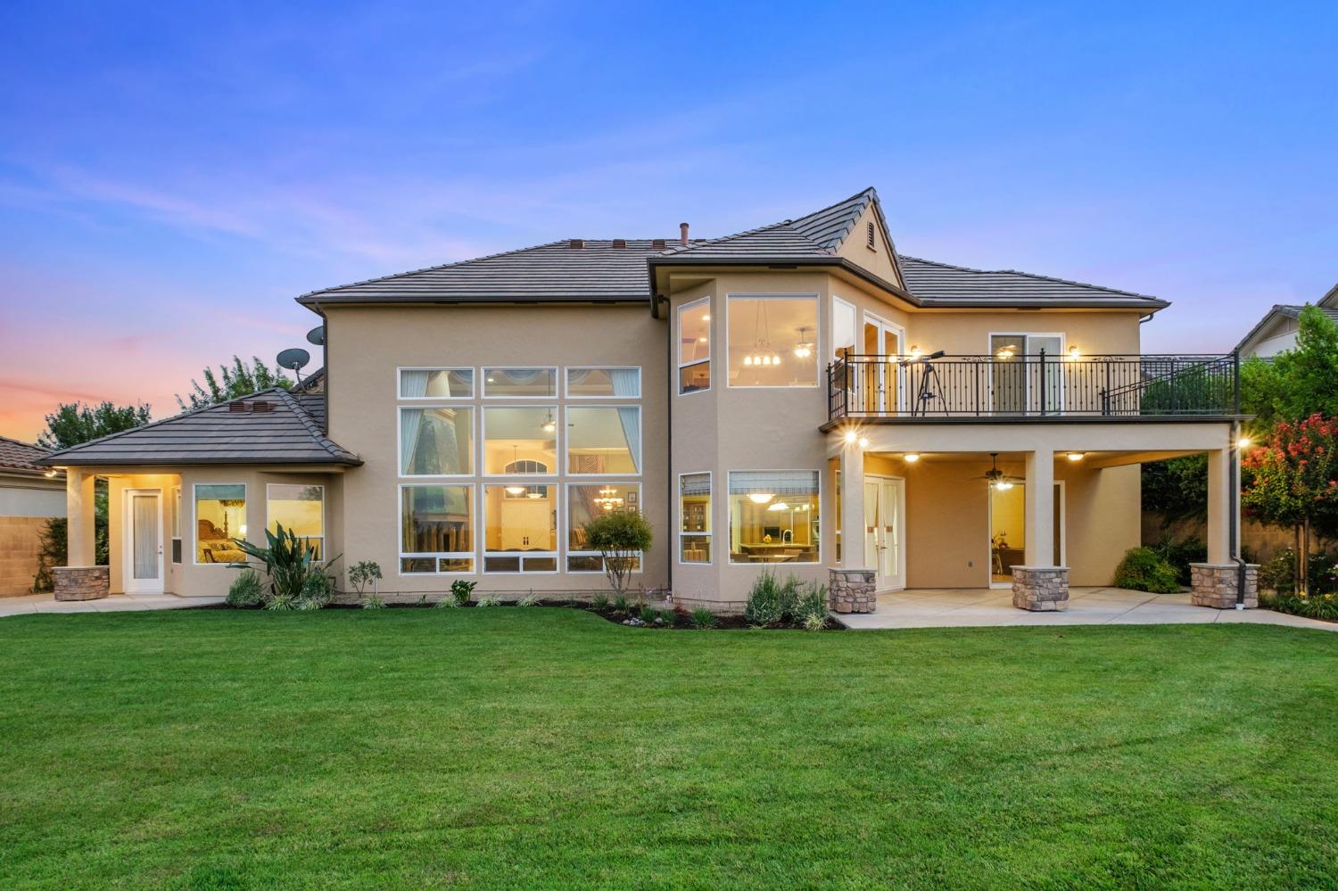 5136 W Bluff Ave, Fresno, CA 93722