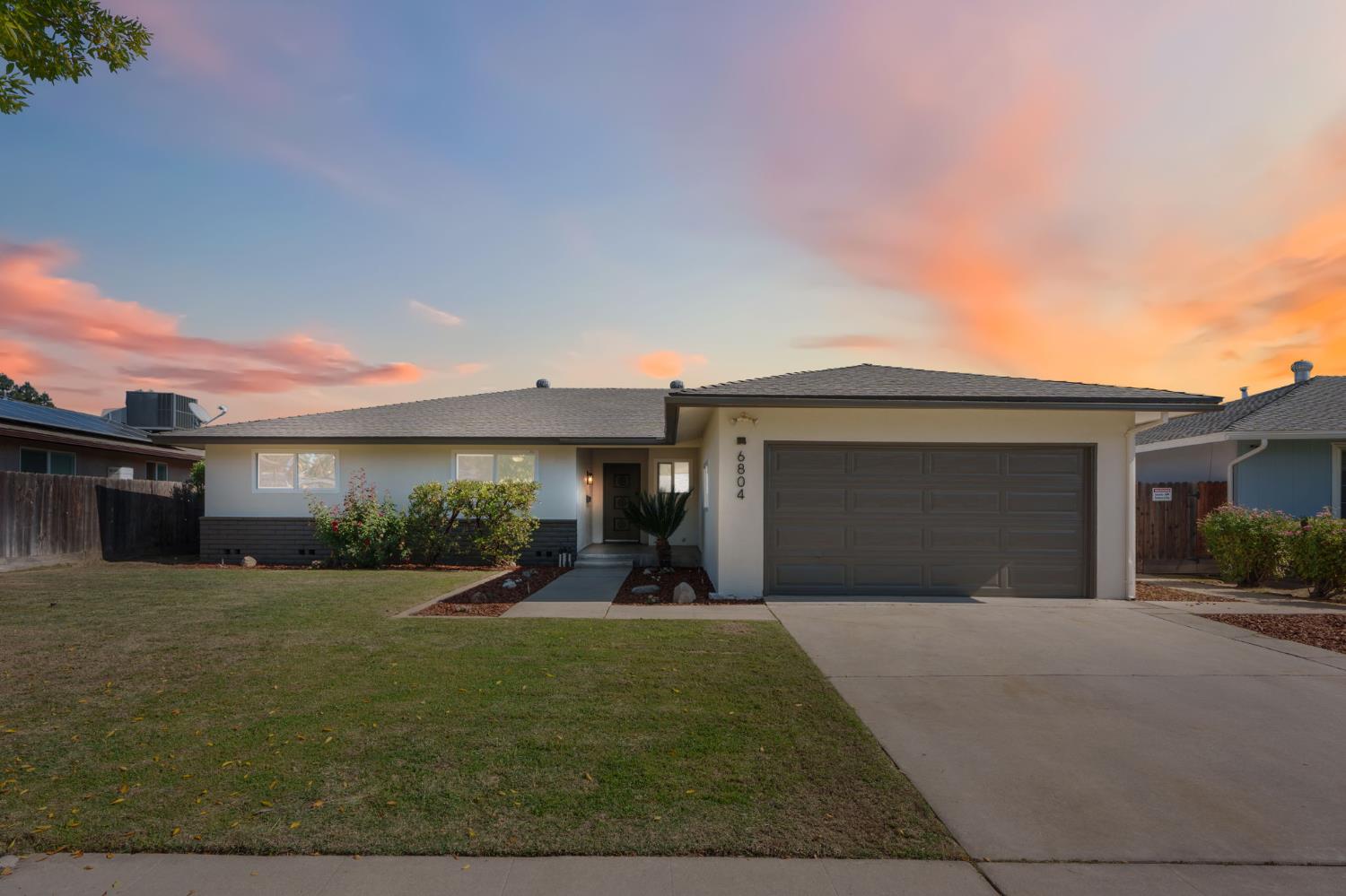 6804 N Backer Ave, Fresno, CA 93710