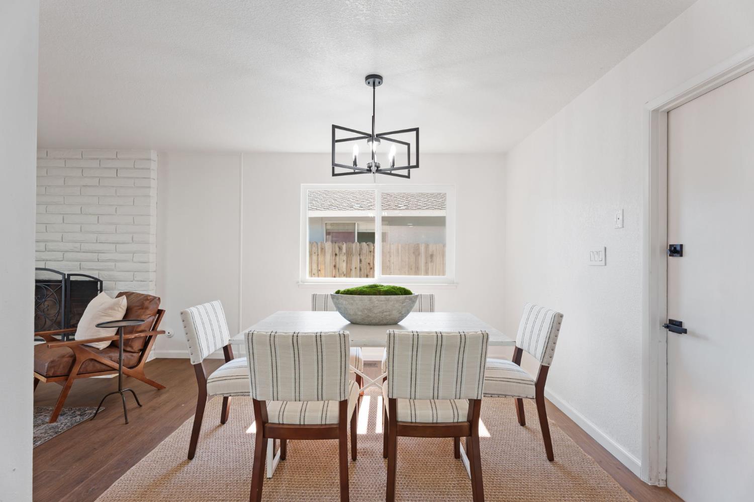 6804 N Backer Ave, Fresno, CA 93710