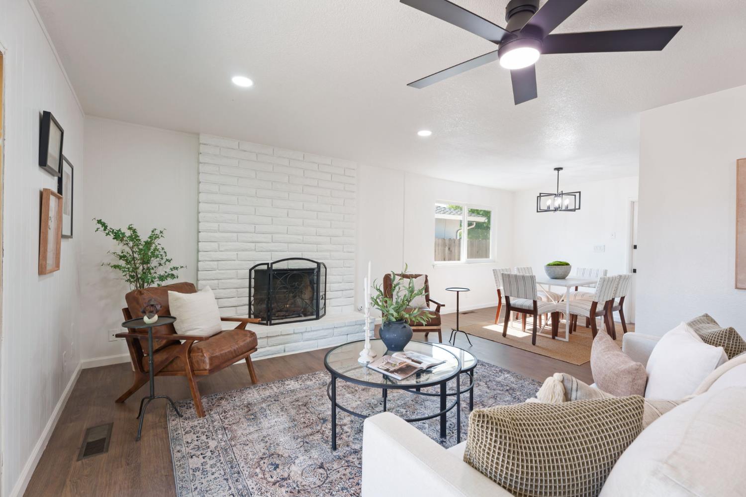 6804 N Backer Ave, Fresno, CA 93710