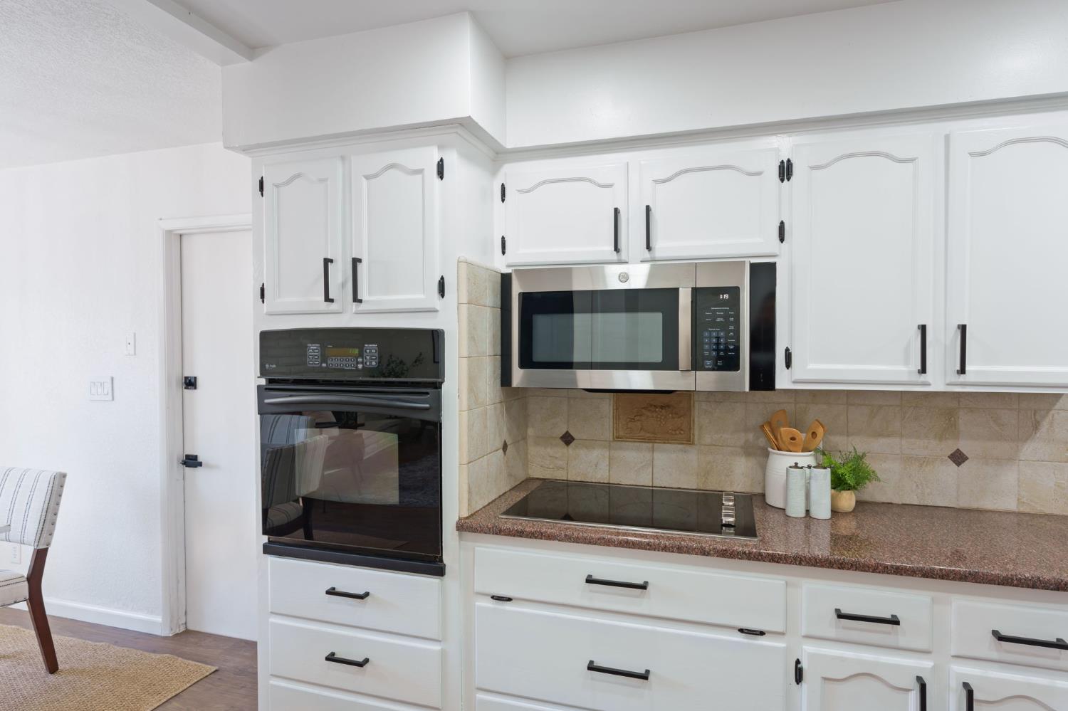 6804 N Backer Ave, Fresno, CA 93710