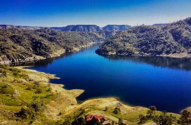 51113 Hidden Lake Blvd, Madera, CA 93626