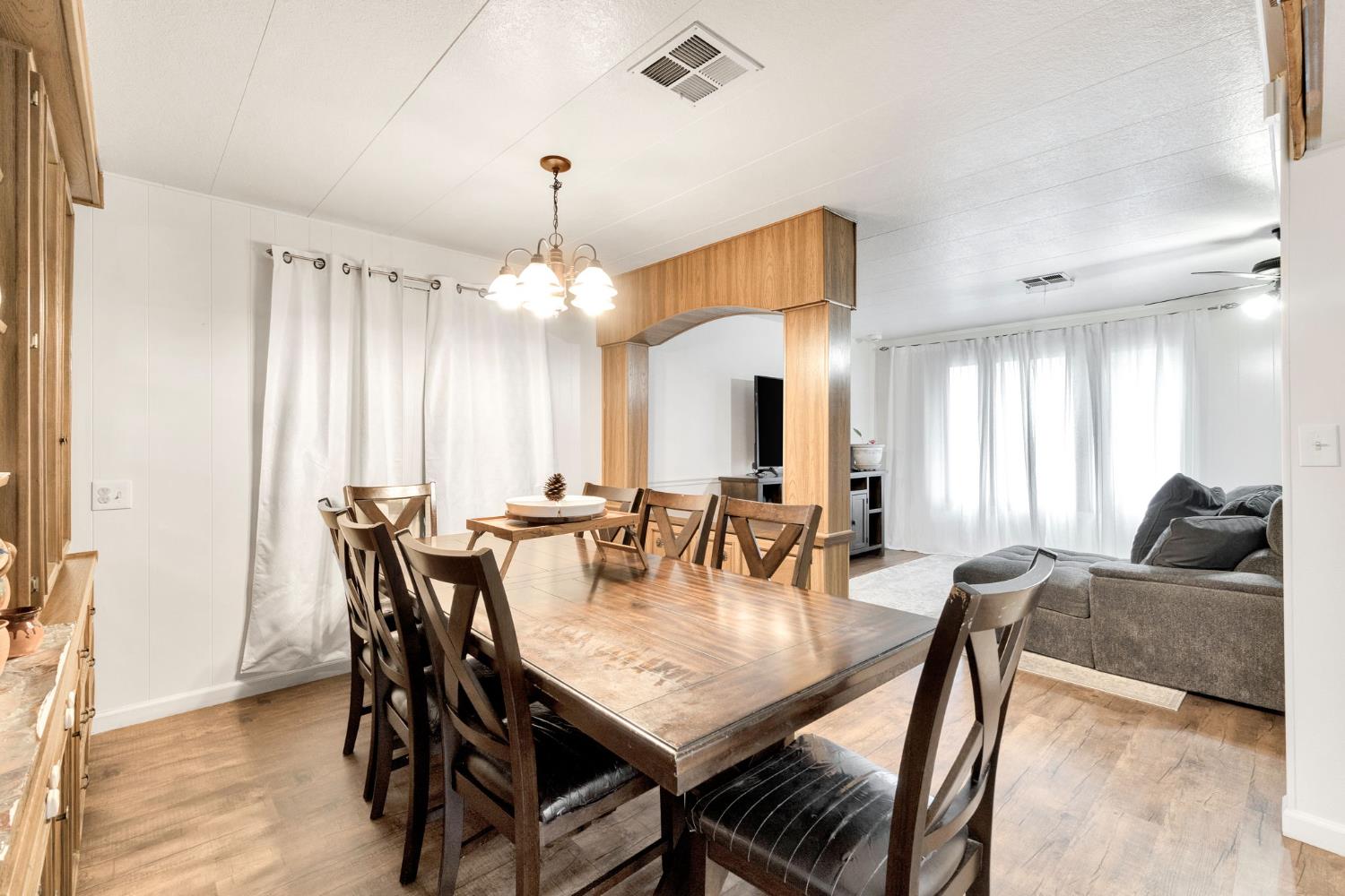 3556 N Duke #165, Fresno, CA 93727