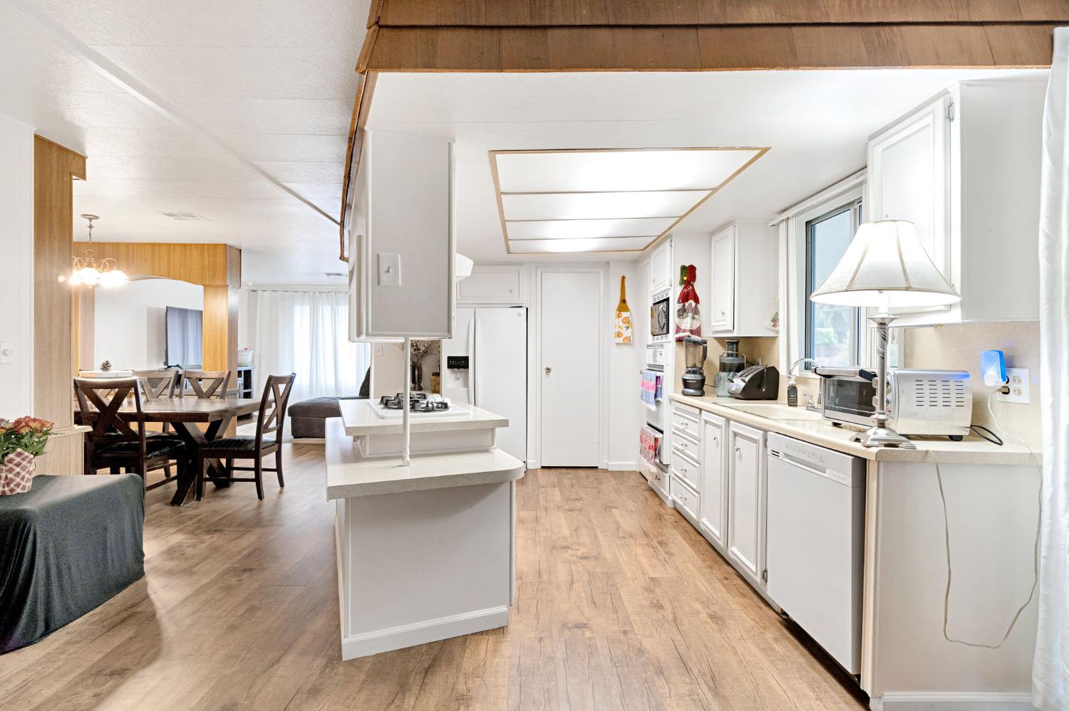 3556 N Duke #165, Fresno, CA 93727