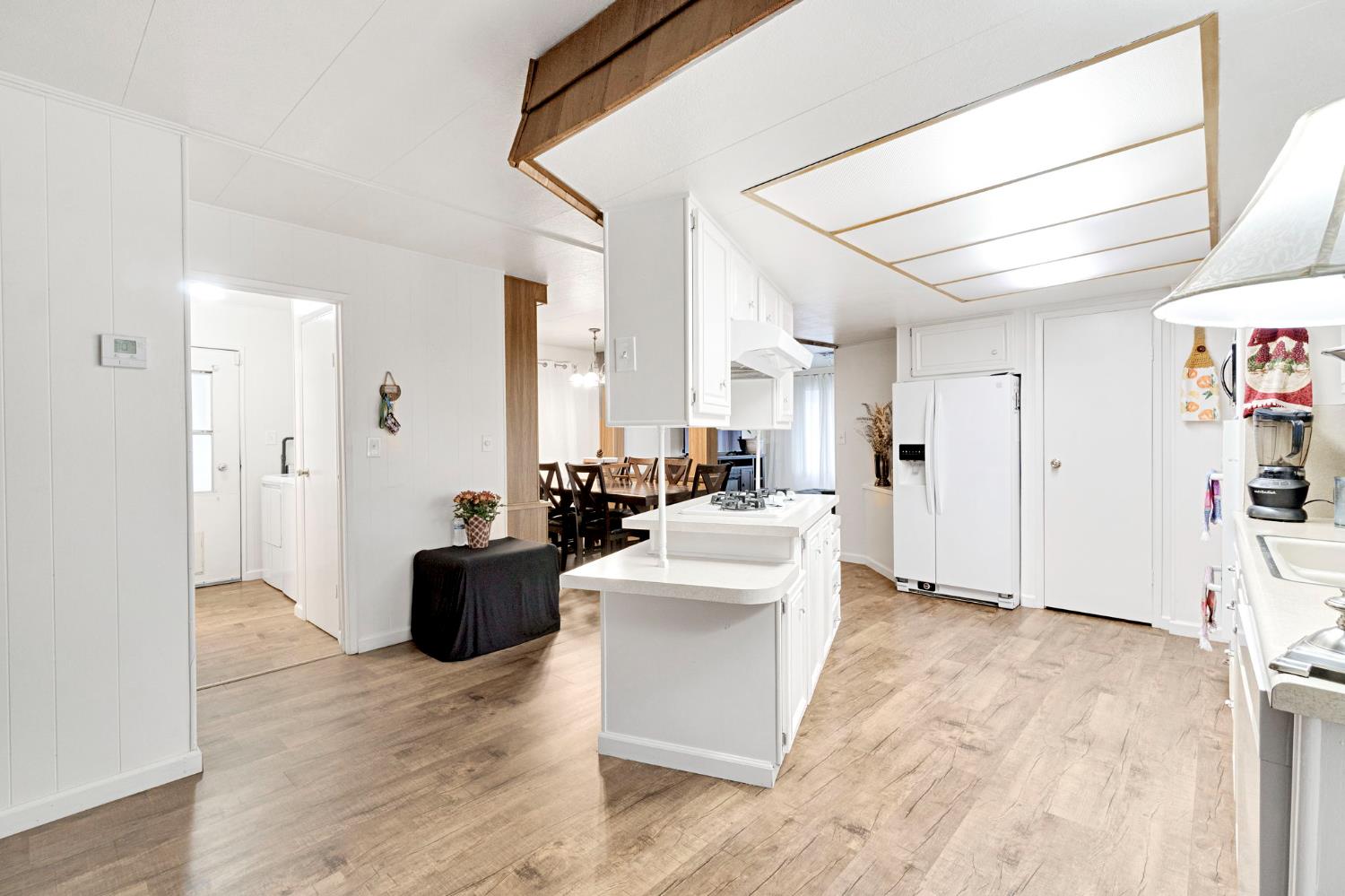 3556 N Duke #165, Fresno, CA 93727